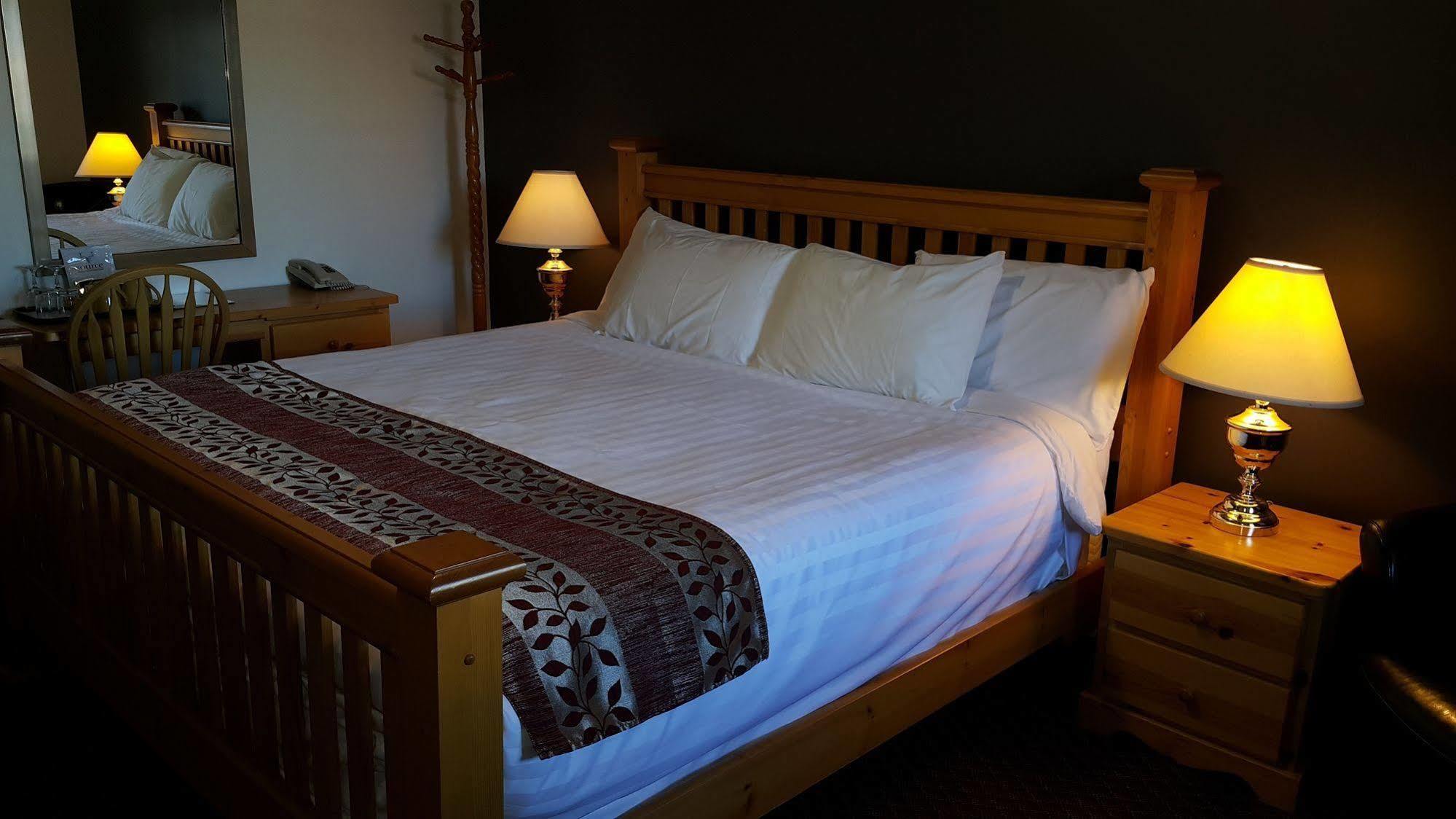 Cactus Tree Inn Олівер Екстер'єр фото