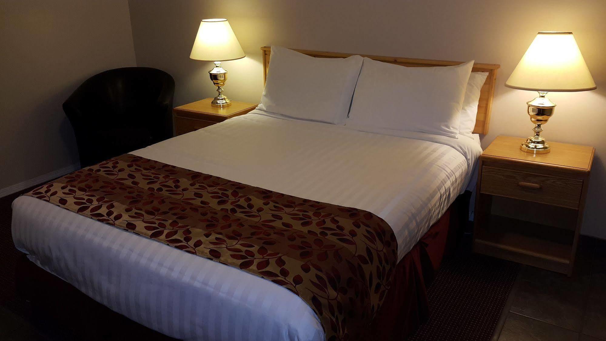 Cactus Tree Inn Олівер Екстер'єр фото